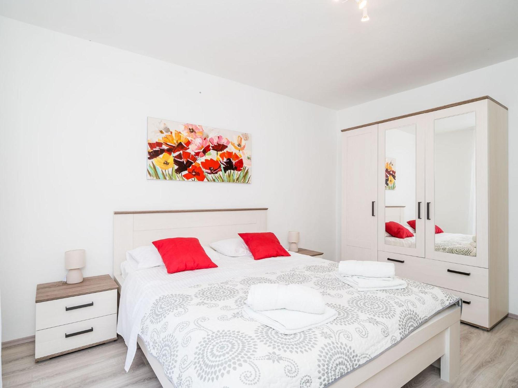 Apartment Cvjetkovi - Two Bedroom With Terrace And Sea View *