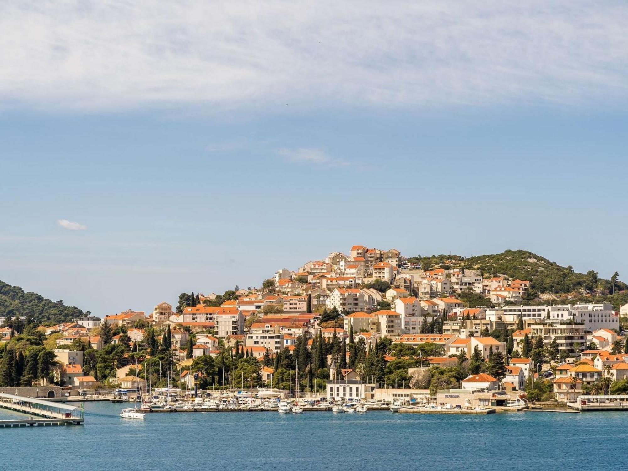 Cvjetkovi - Two Bedroom With Terrace And Sea View